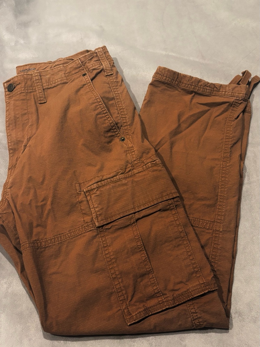 Old Navy Men's Cargo Pants in Rust Brown